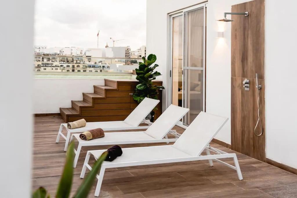 Luxurious & Stylish Penthouse With Private Pool Daire Msida Dış mekan fotoğraf