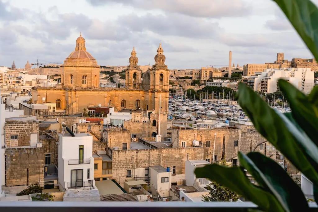 Luxurious & Stylish Penthouse With Private Pool Daire Msida Dış mekan fotoğraf